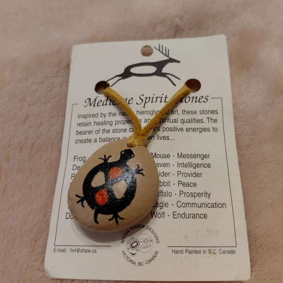 Medicine Spirit Stones Pendant with Black and Red Turtle Design - Picture 1 of 5